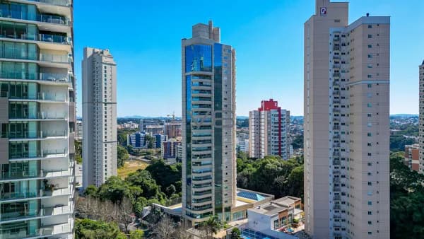 Apartamento Alto Padrão com 4 dormitórios sendo 3 suítes, 372m² privativos, 4 vagas de garagem, no Ecoville, Curitiba -PR.