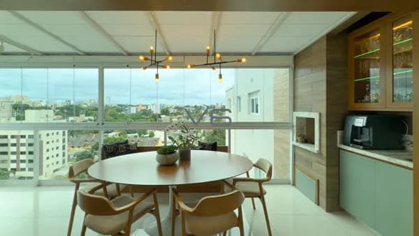 Cobertura Duplex com 3 dormitórios, jacuzzi e 2 vagas de garagem, 150 m² privativos no Vila Izabel, Curitiba - PR.