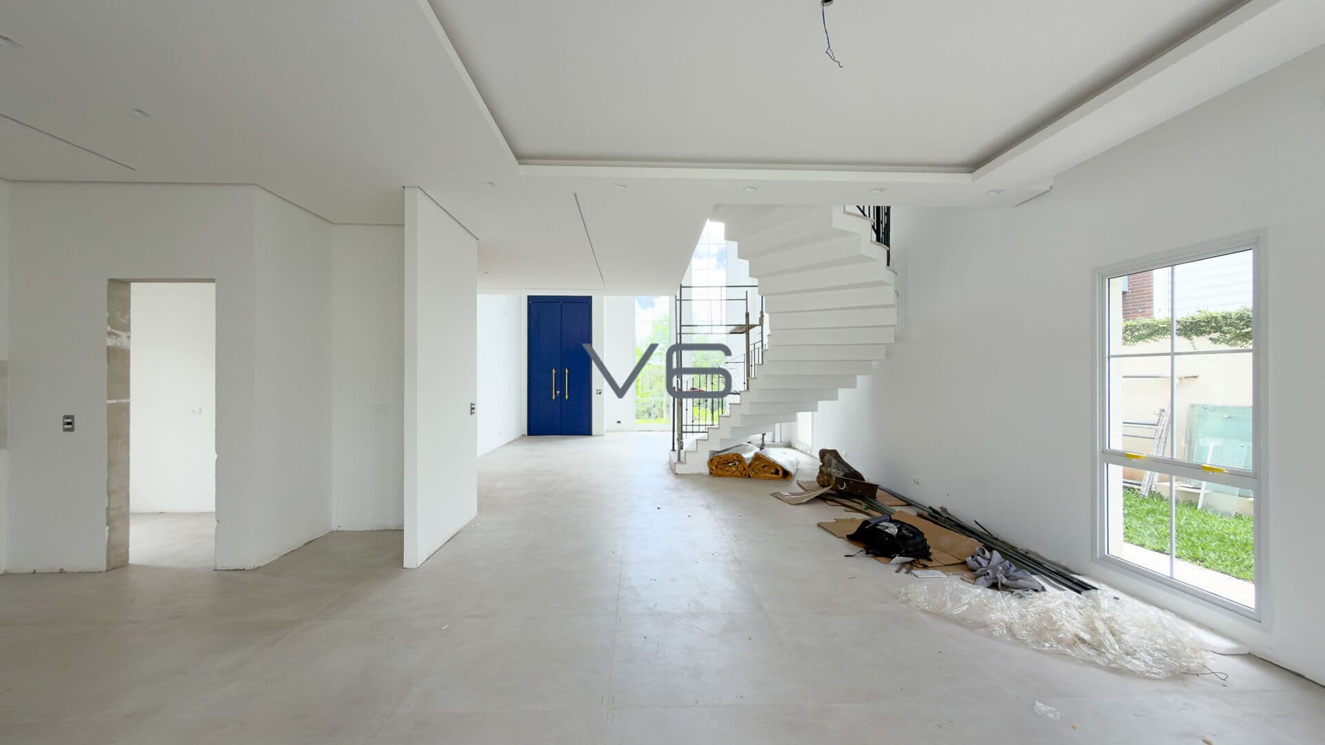 Casa Alto Padrão com 4 suítes, 421,5m² privativos, 4 vagas de garagem, em Alphaville Graciosa, Pinhais-PR.