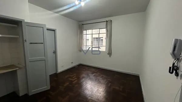 Apartamento de 1 dormitório, 28 m2 privativos a venda no Centro