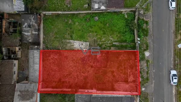 Terreno com 462m², em Colombo-PR.