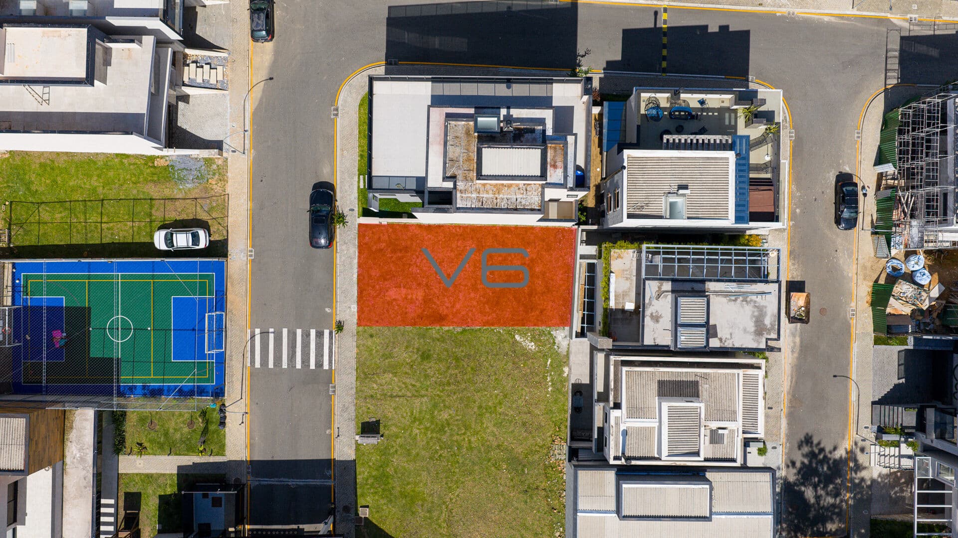 Terreno em Condomínio com 143,65m² privativos, no bairro Campo Comprido, Curitiba - PR.