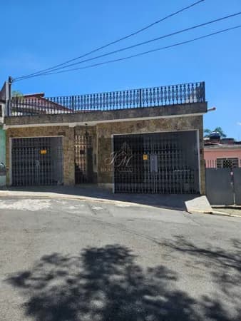 Casa no Jardim Pedreira - Interlagos