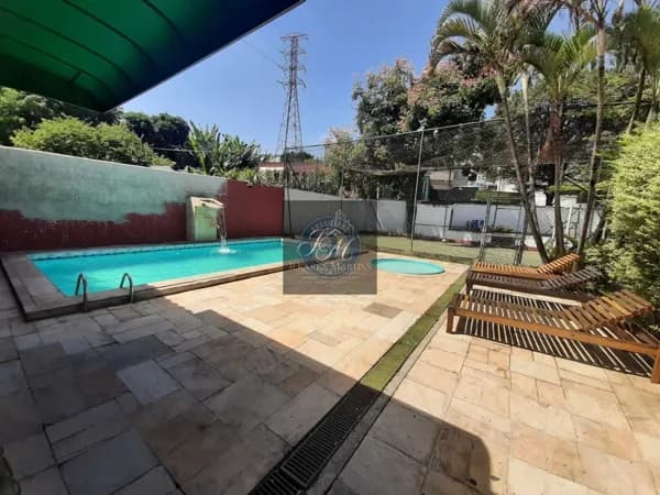 Sobrado a venda no Jd Dom Jose - Capão rendondo