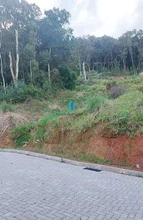 Terreno em Loteamento Fechado