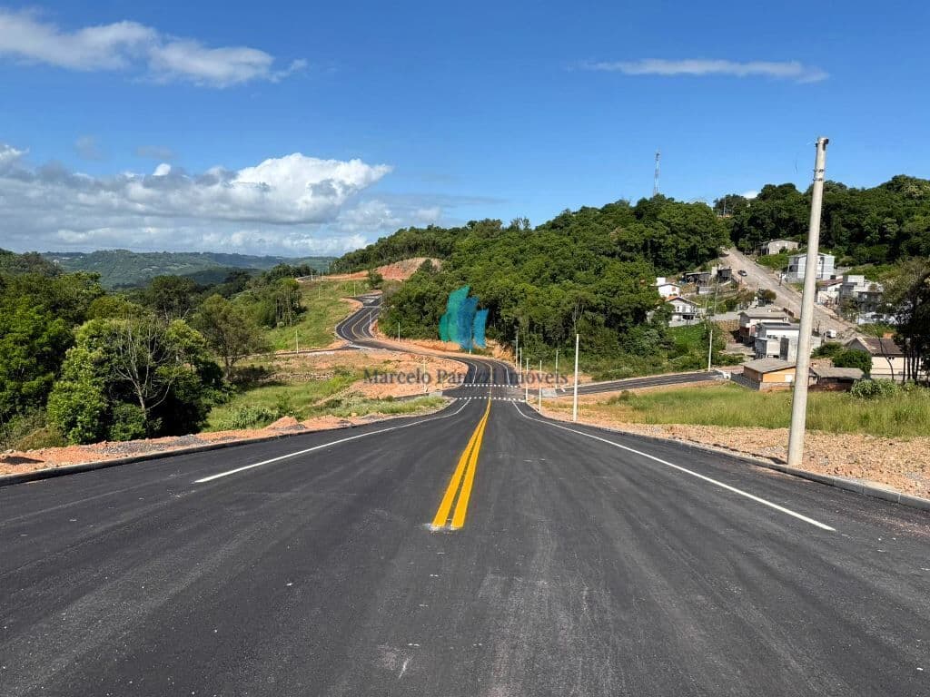 Terrenos (Em obras)