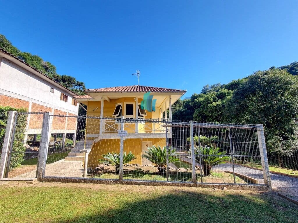 Casa Semimobiliada