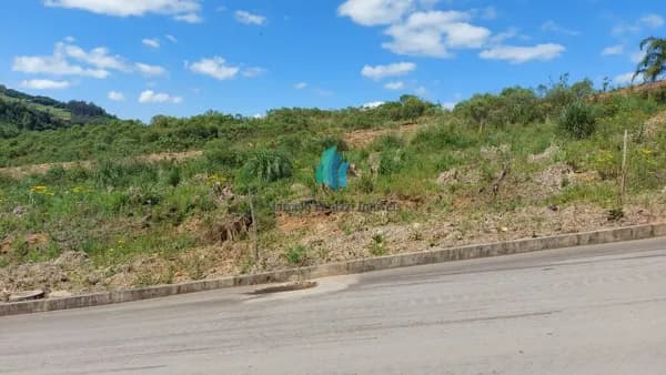 Lote/Terreno em Bento Gonçalves - Cruzeiro