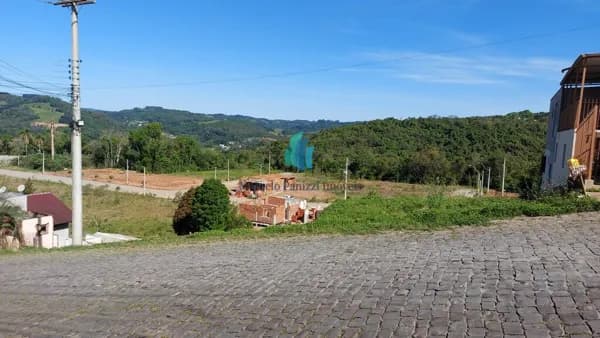 Lote/Terreno em Bento Gonçalves - Santa Helena