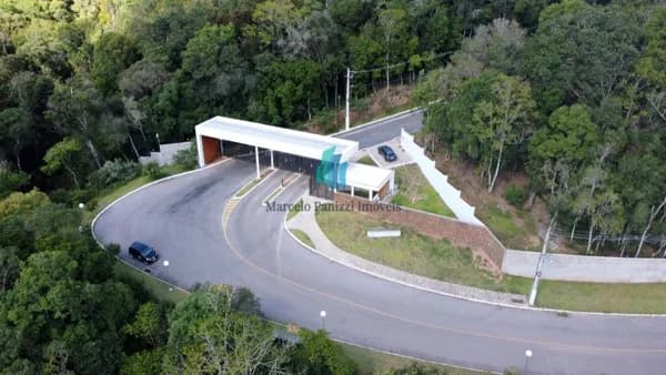 Terrenos em Condomínio