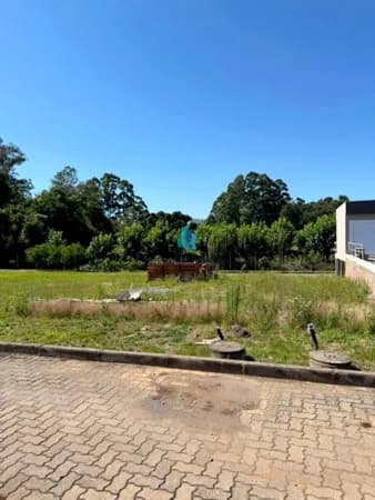 Terreno em Loteamento Fechado