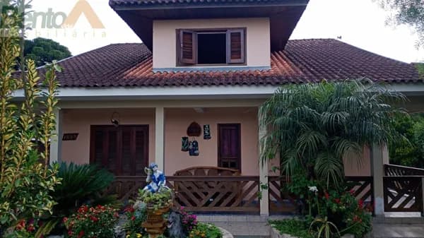Casa Alvenaria em Vila Delurdes, Campo Largo/PR