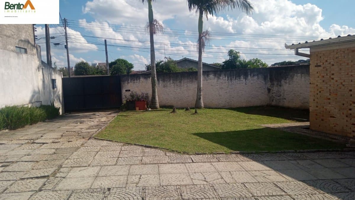 Casa Alvenaria para Venda em Centro Campo Largo-PR