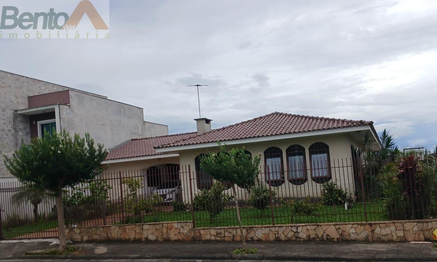 Casa Alto Padrão em Vila Bancária, Campo Largo/PR