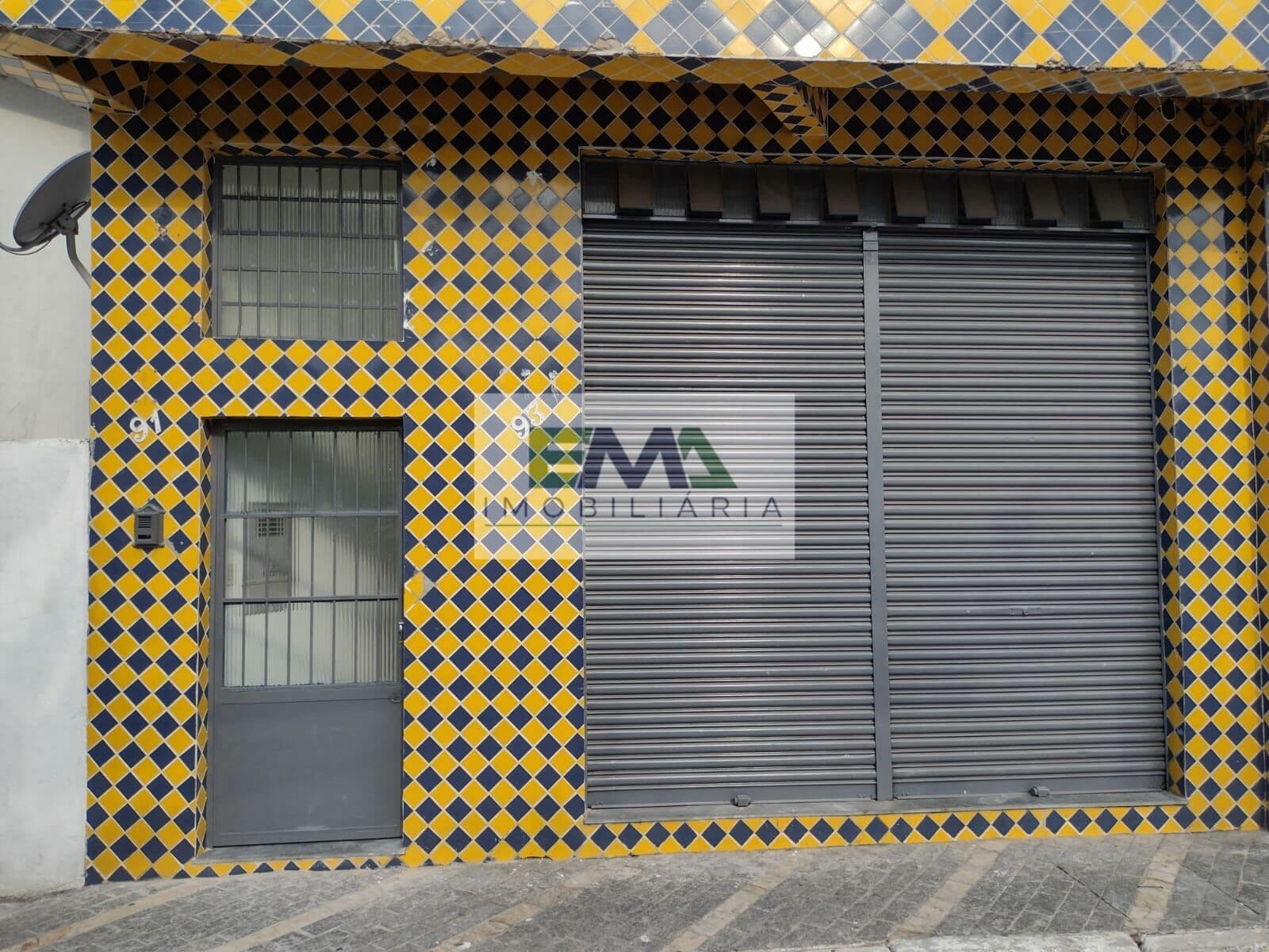 PREDIO COMERCIAL- 150M²