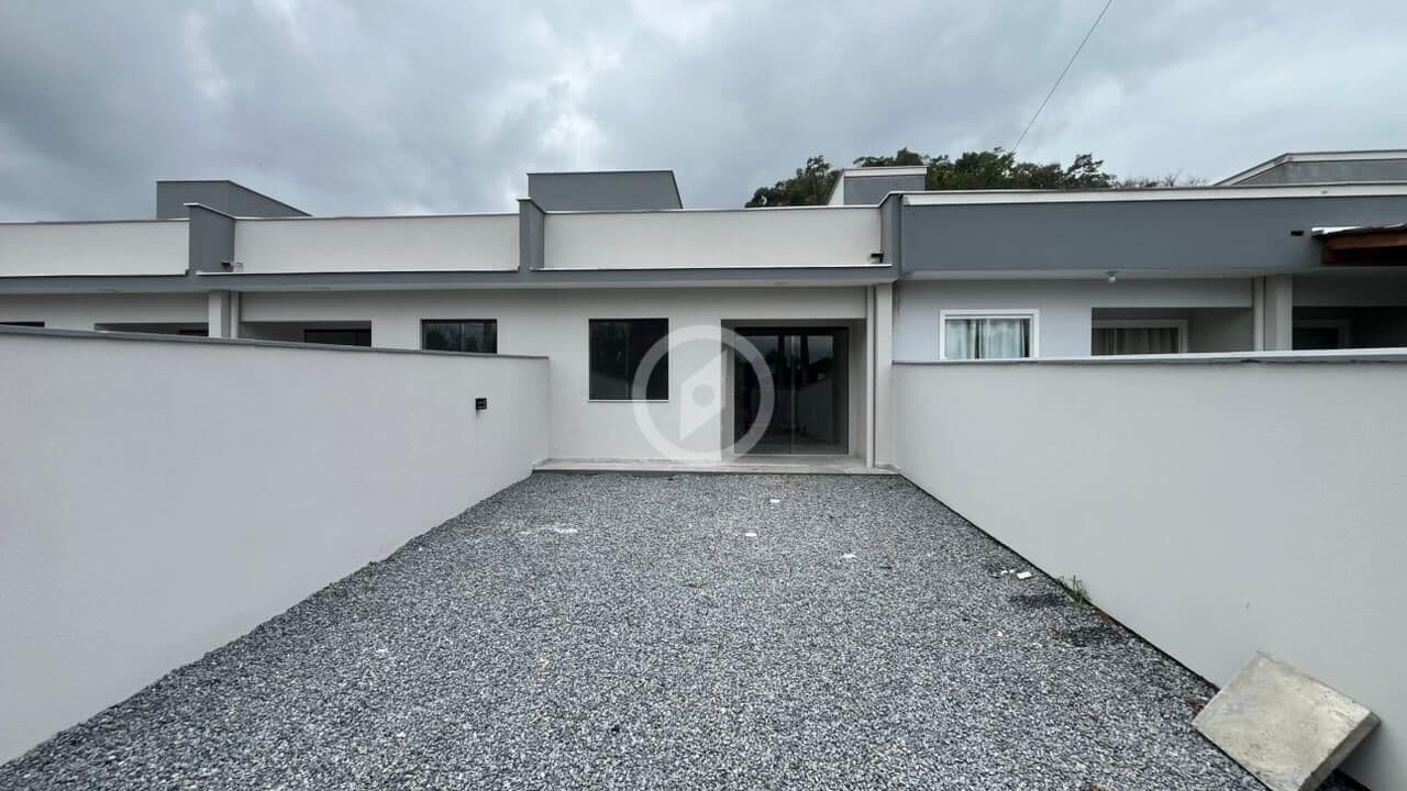 Casa em Guaramirim - Beira Rio