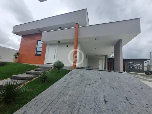 Apartamento em Guaramirim - Corticeira