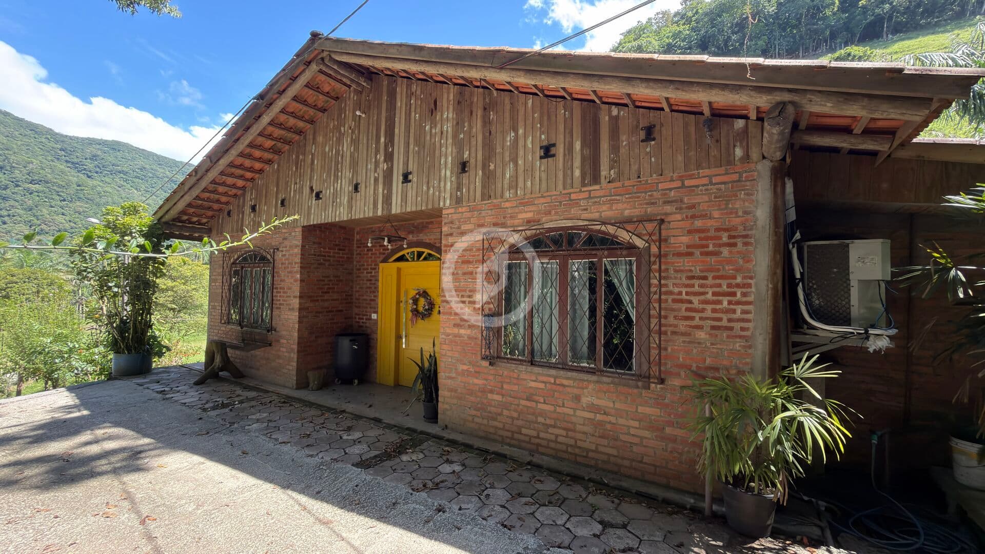 Chácara completa em Jaragua do Sul com 7 lagoas