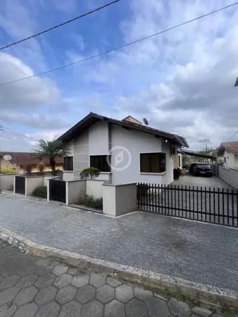 Casa em Guaramirim - Avaí