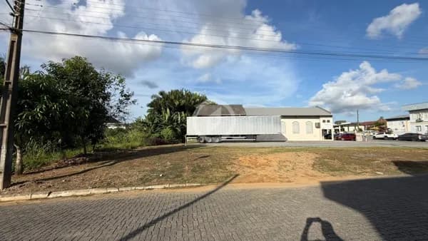 Terreno no Bairro Avaí