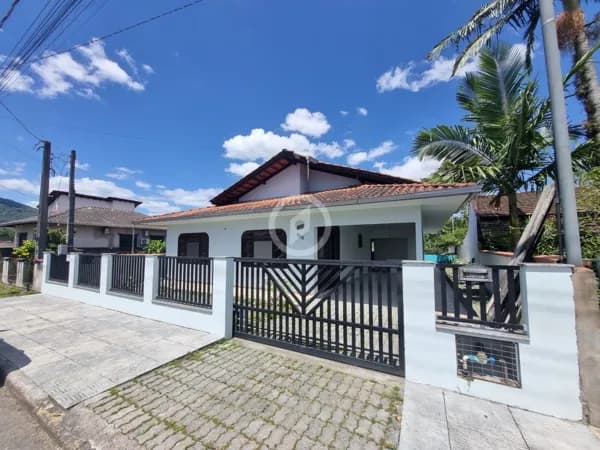 Casa em Guaramirim - Beira Rio