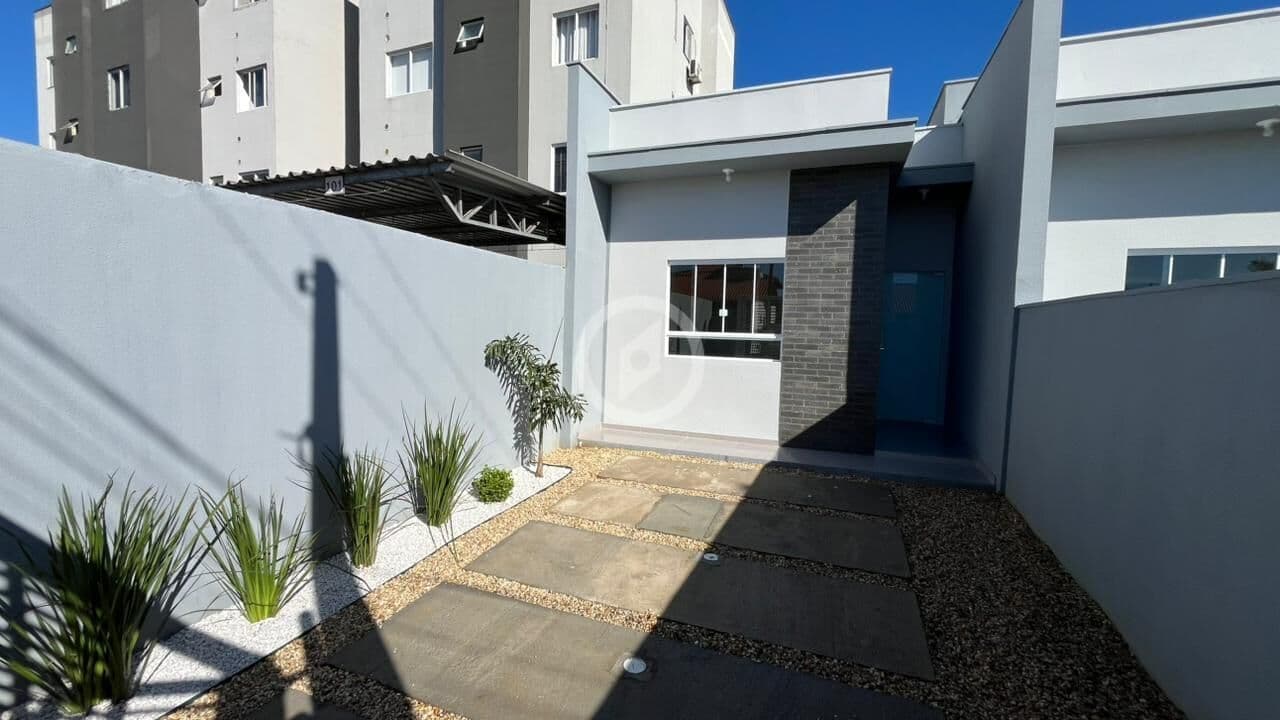 Casa em Guaramirim - Escolinha