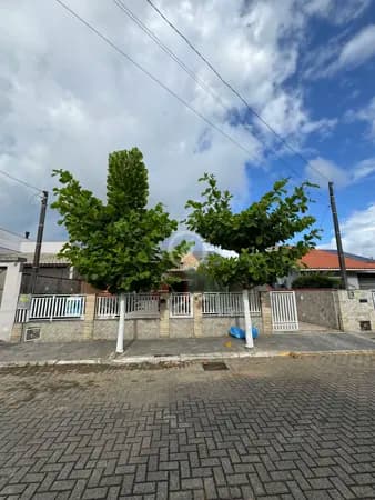 Casa em Guaramirim - Amizade