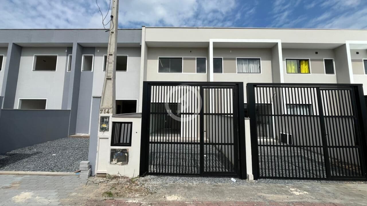 Casa em Guaramirim - Beira Rio