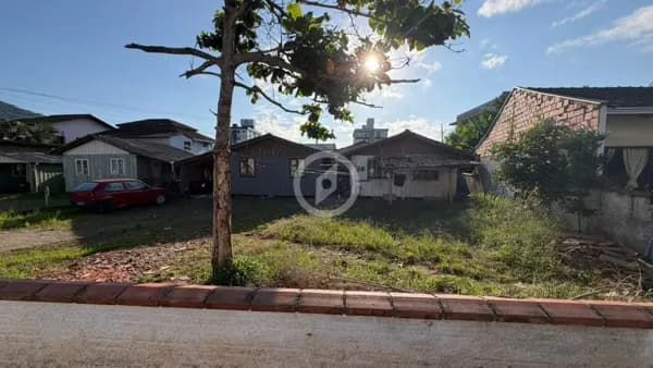 Terreno para Investimento - REGIÃO CENTRAL!