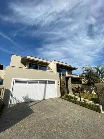 Casa em Guaramirim - Amizade
