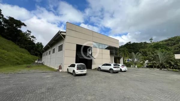 Galpão/Depósito/Armazém em Guaramirim - Rio Branco