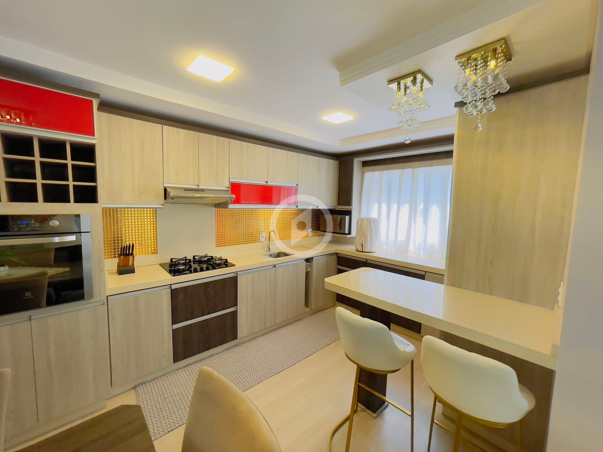 Apartamento de dois quartos mobiliado