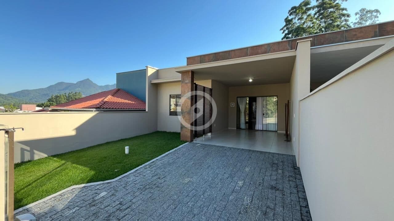 Casa em Guaramirim - Nova Esperança