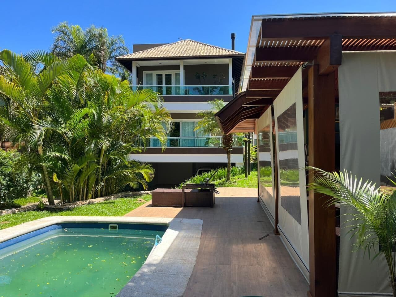 Casa em frente a praia Mole