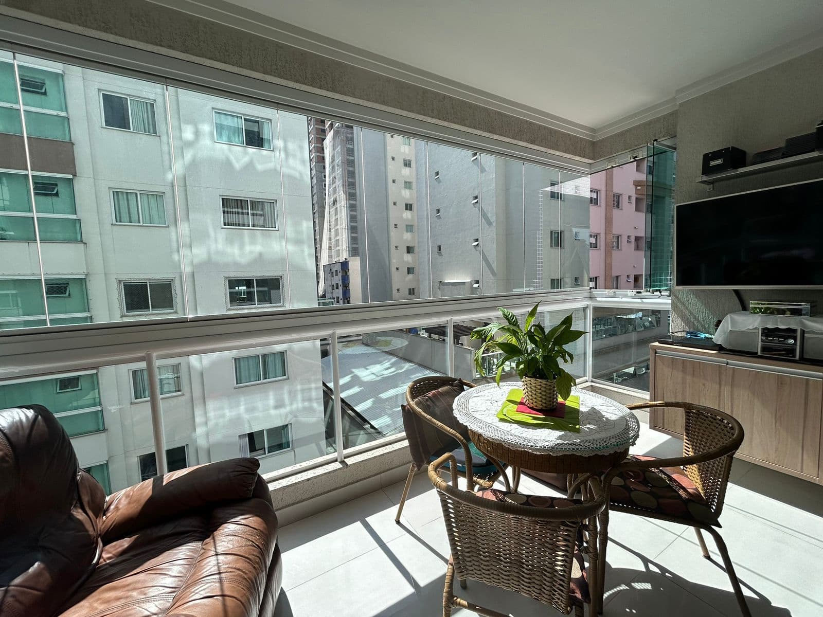Apartamento em Itapema - Meia Praia