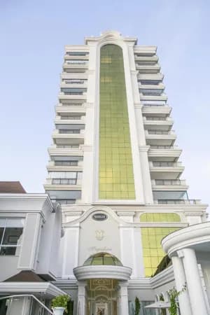 Apartamento em Itapema - Meia Praia