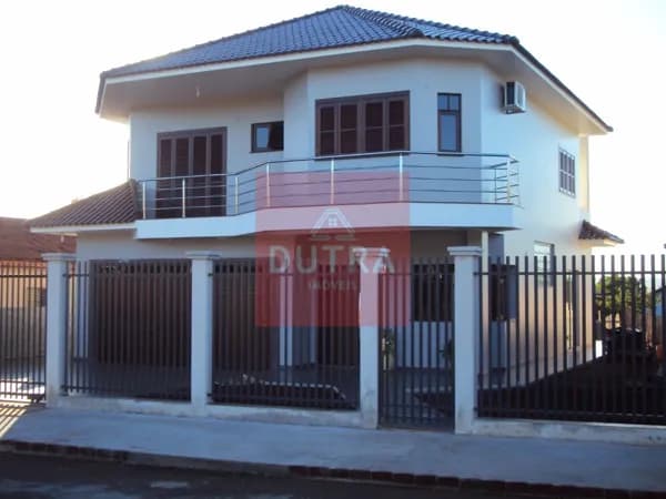 Casa em Santo Ângelo - Oliveira