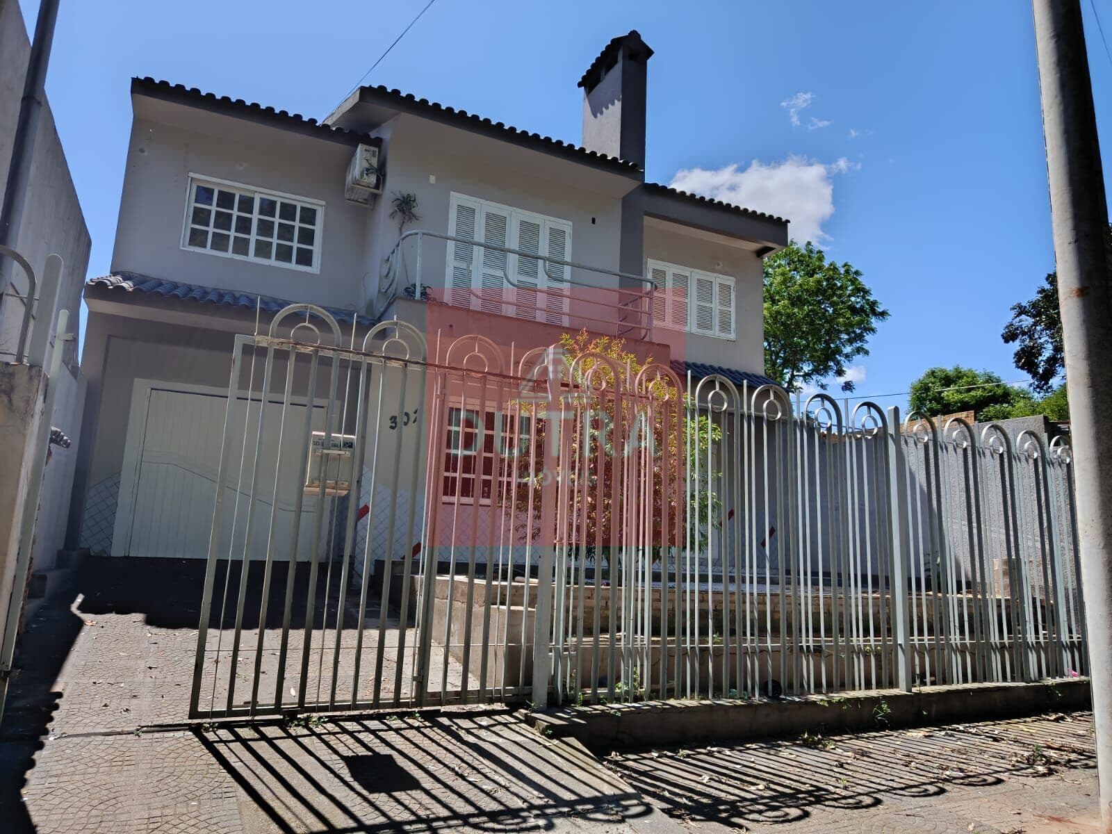 Casa em Menges, Santo Ângelo/RS