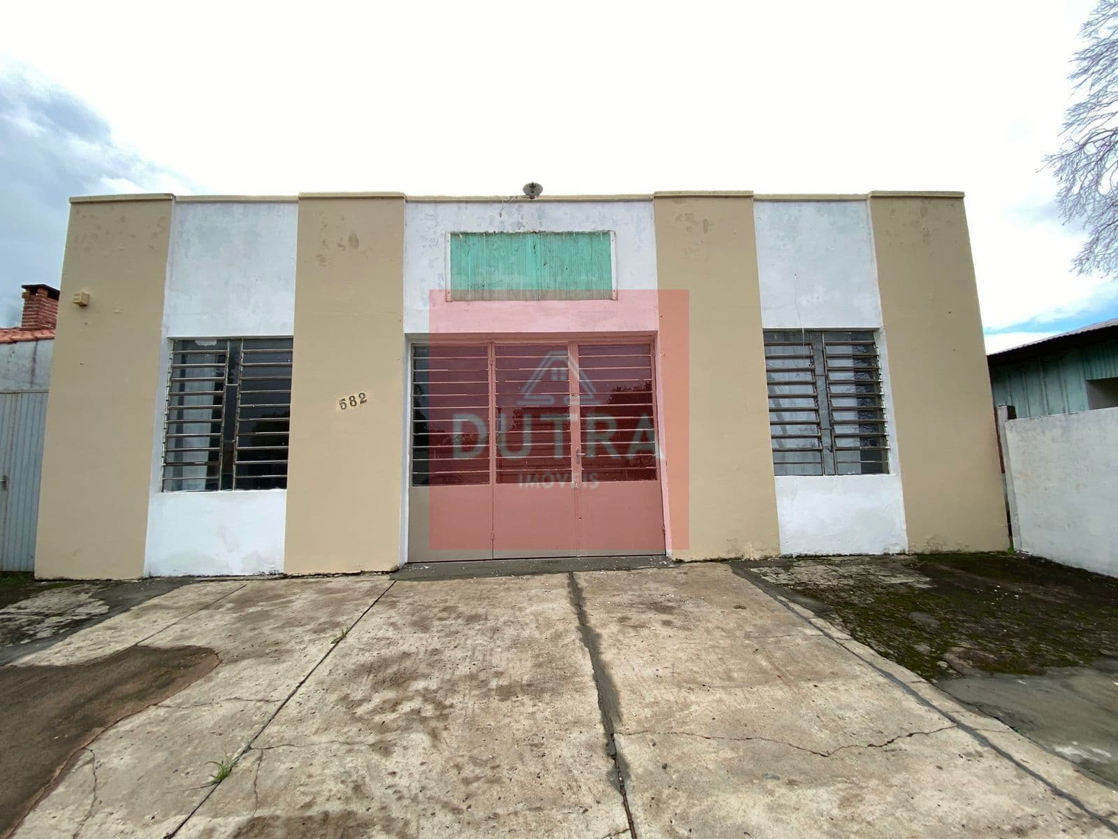 Ponto Comercial/Loja/Box em Santo Ângelo - Hortência