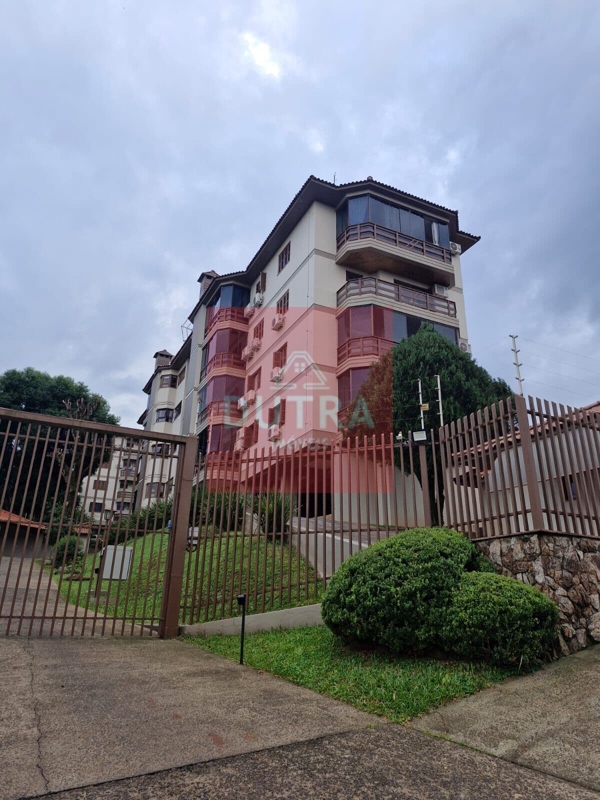 Apartamento em Santo Ângelo - centro sul