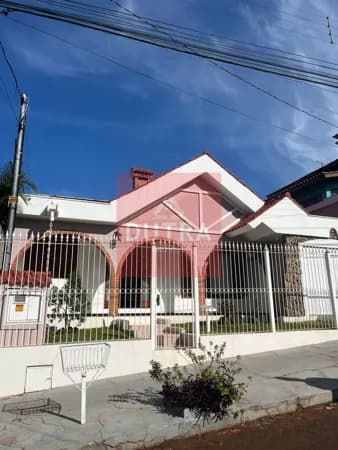 Casa em Santo Ângelo - Centro