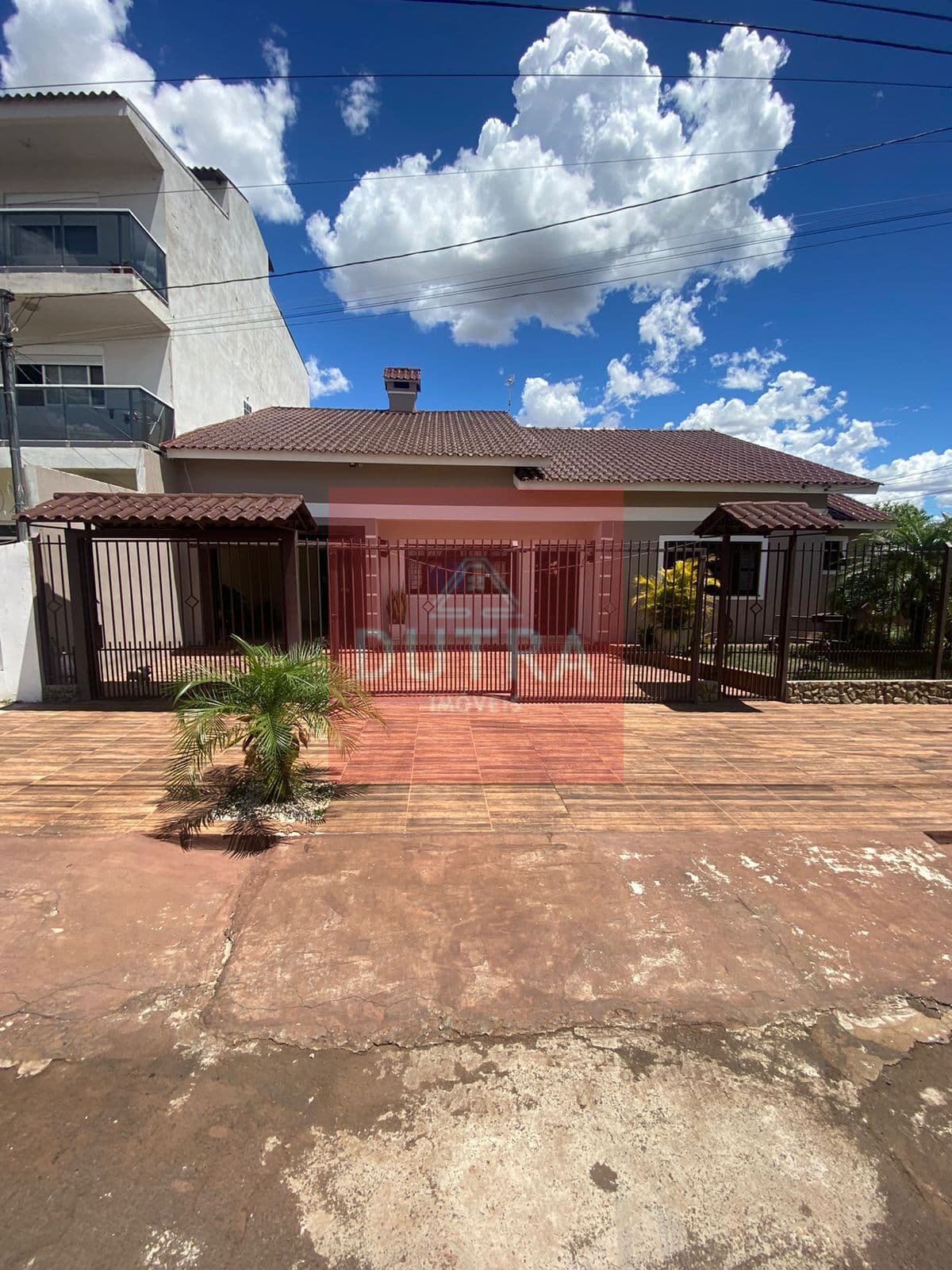 Casa em Santo Ângelo - São Carlos