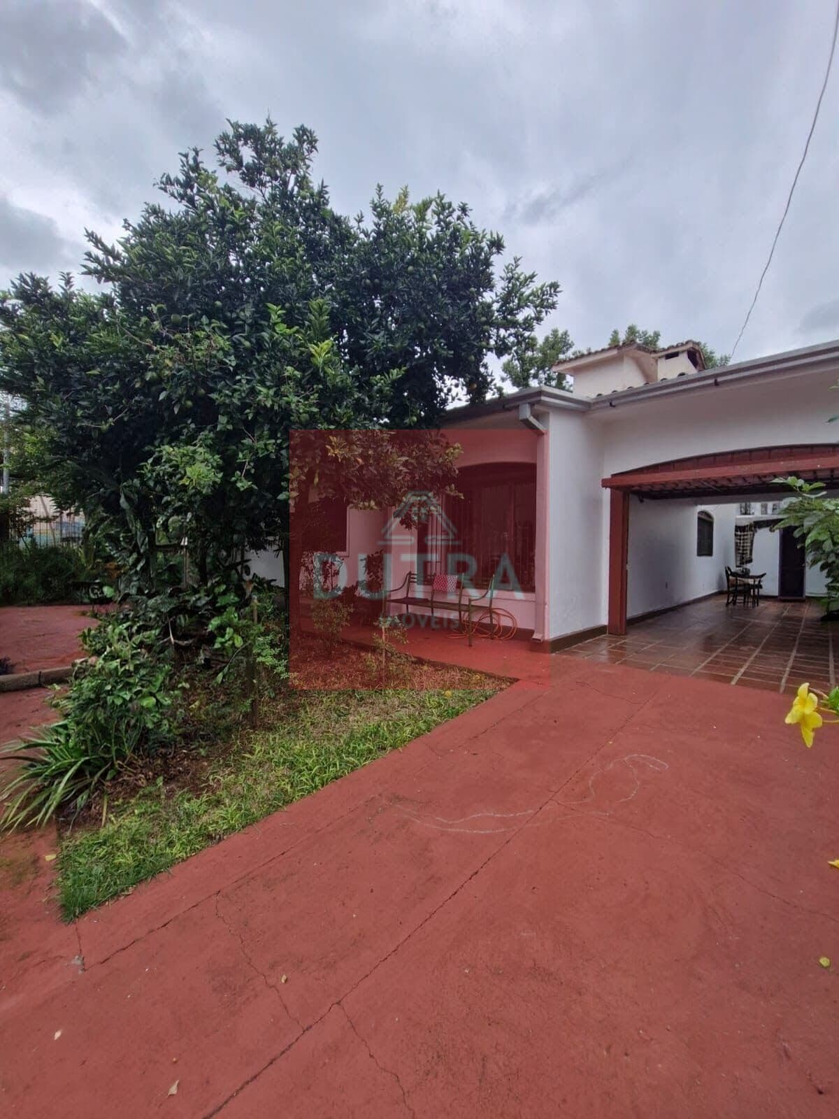 Casa em Santo Ângelo - Oliveira