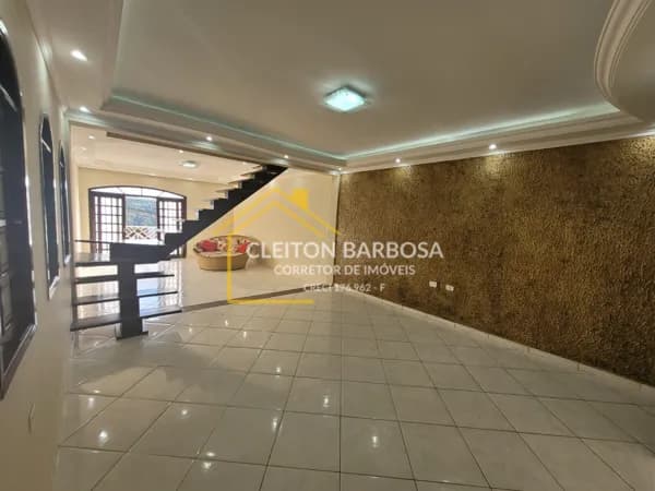 Sobrado com 4 Quartos e 4 banheiros à Venda, 295 m² - Caieiras - Laranjeiras - SP
