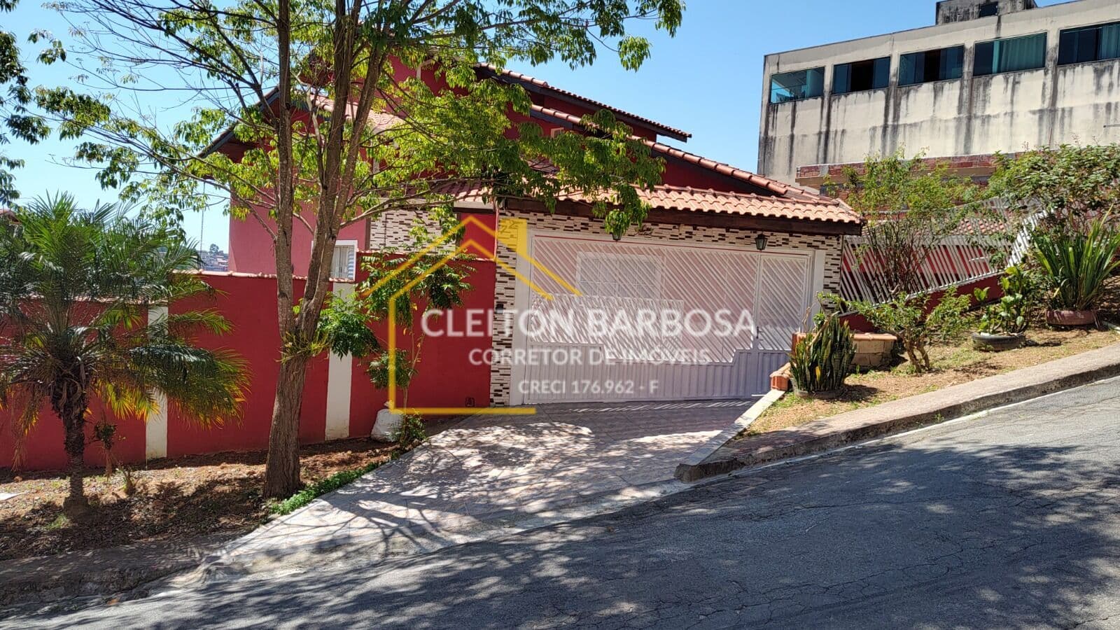 Sobrado em Condomínio Para venda com 4 quartos 1 suítes no bairro Serpa - Real Park - Caieiras - SP