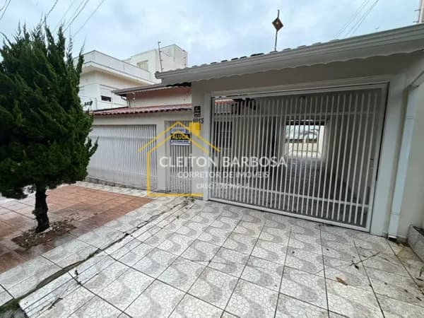 Casa térrea para locação de 168m² sendo 4 dorm. Condomínio em Nova Caieiras - Caieiras/SP