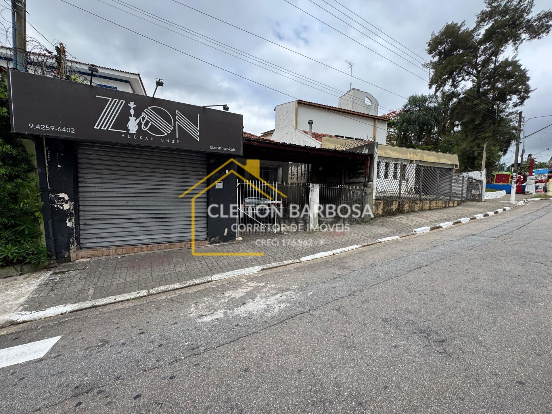 Oportunidade única! Duas casas em um terreno na melhor localização de Caieiras - Caieiras - SP