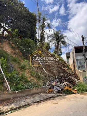 Terreno aclive 680 m² area residencial pronto para construir aceita financiamento - Jd. dos Eucaliptos - Caieiras - SP