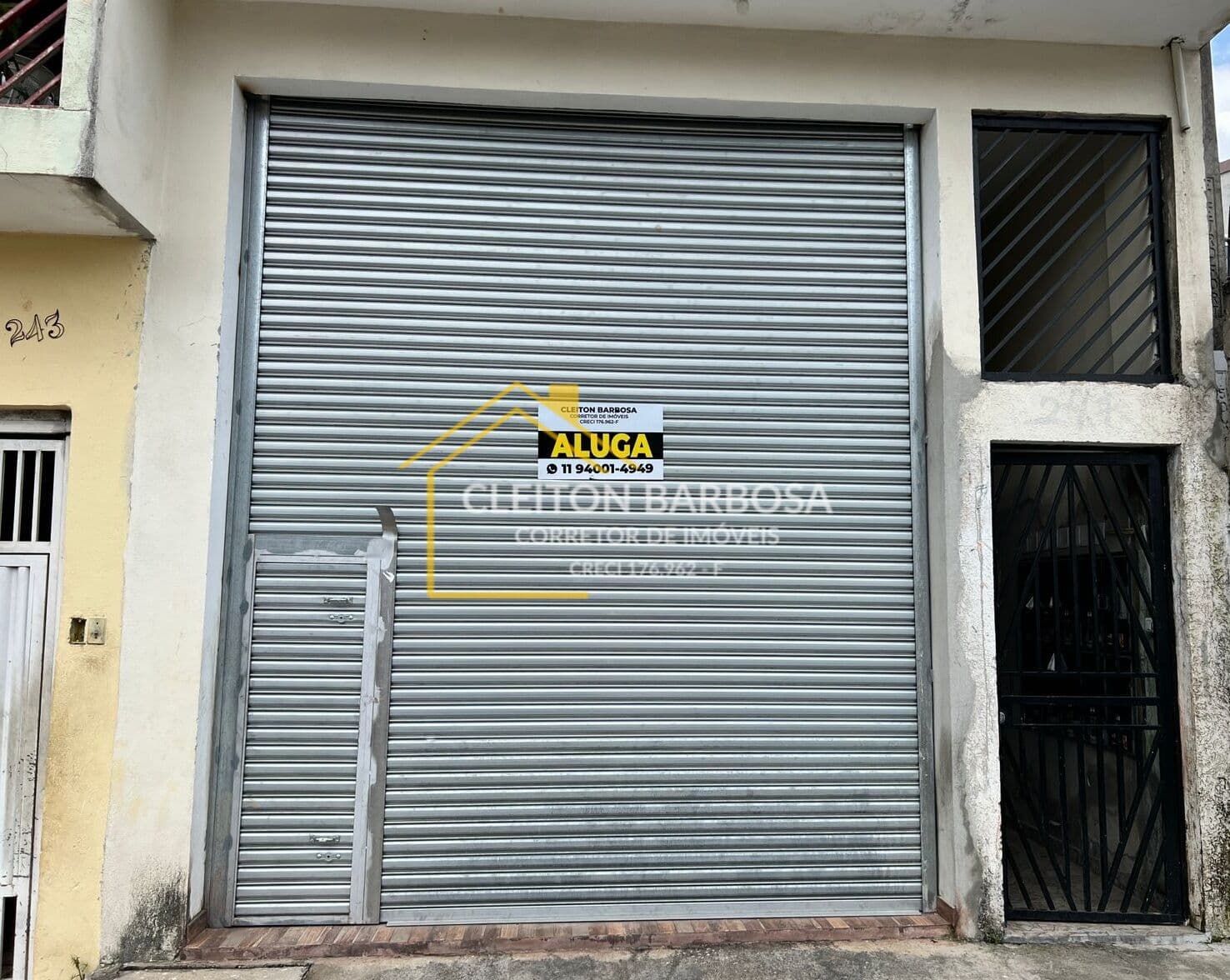 Salão comercial para Alugar, 150 m² fica no prox. Armando Sestini - Jd. dos Eucaliptos - Caieiras - SP