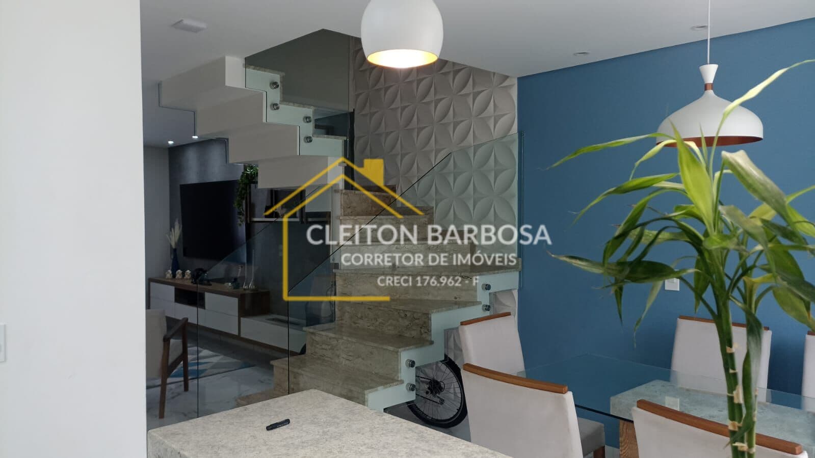 Sobrado Alto Padrão com 119 m², distribuídos em 3 quartos, sendo 1 Suíte Condominio Villa Verde - Franco da Rocha - SP